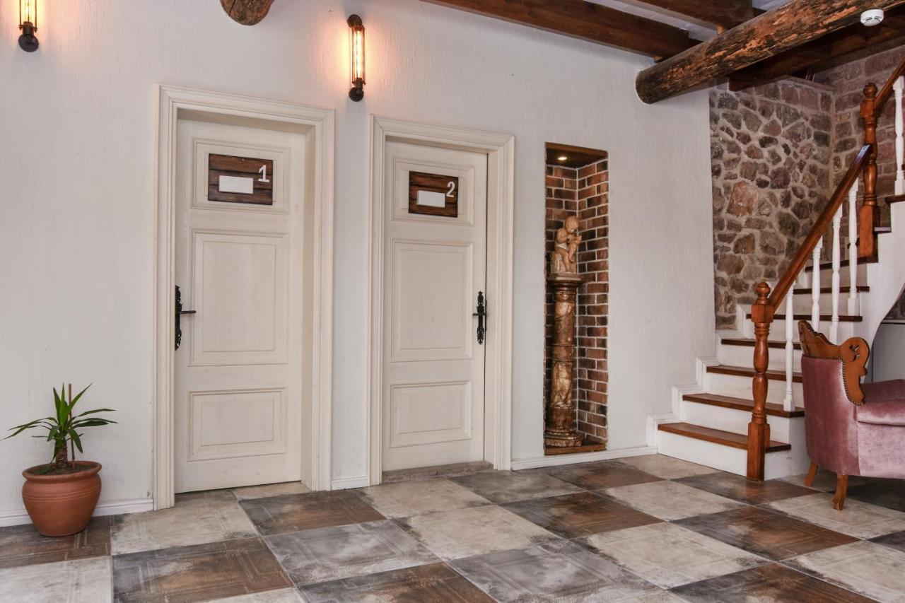 Guest house Lunaria *